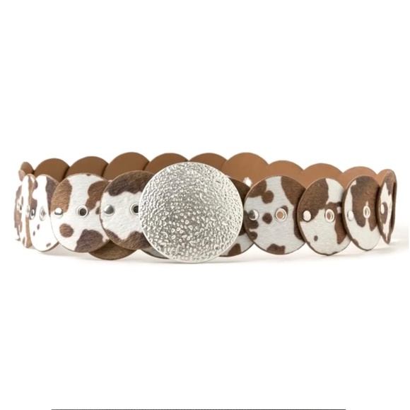 White Brown Cow Print Western Faux Cowhide Large Round Silver Buckle Belt - Picture 3 of 7